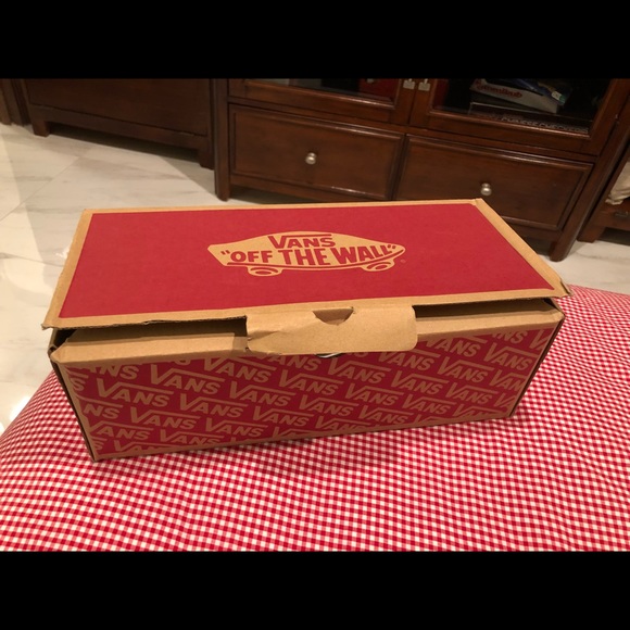 SOLD - Picture 7 of 8